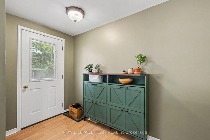 Property Photo:  17 Cassell Lane  ON K7A 4S5 