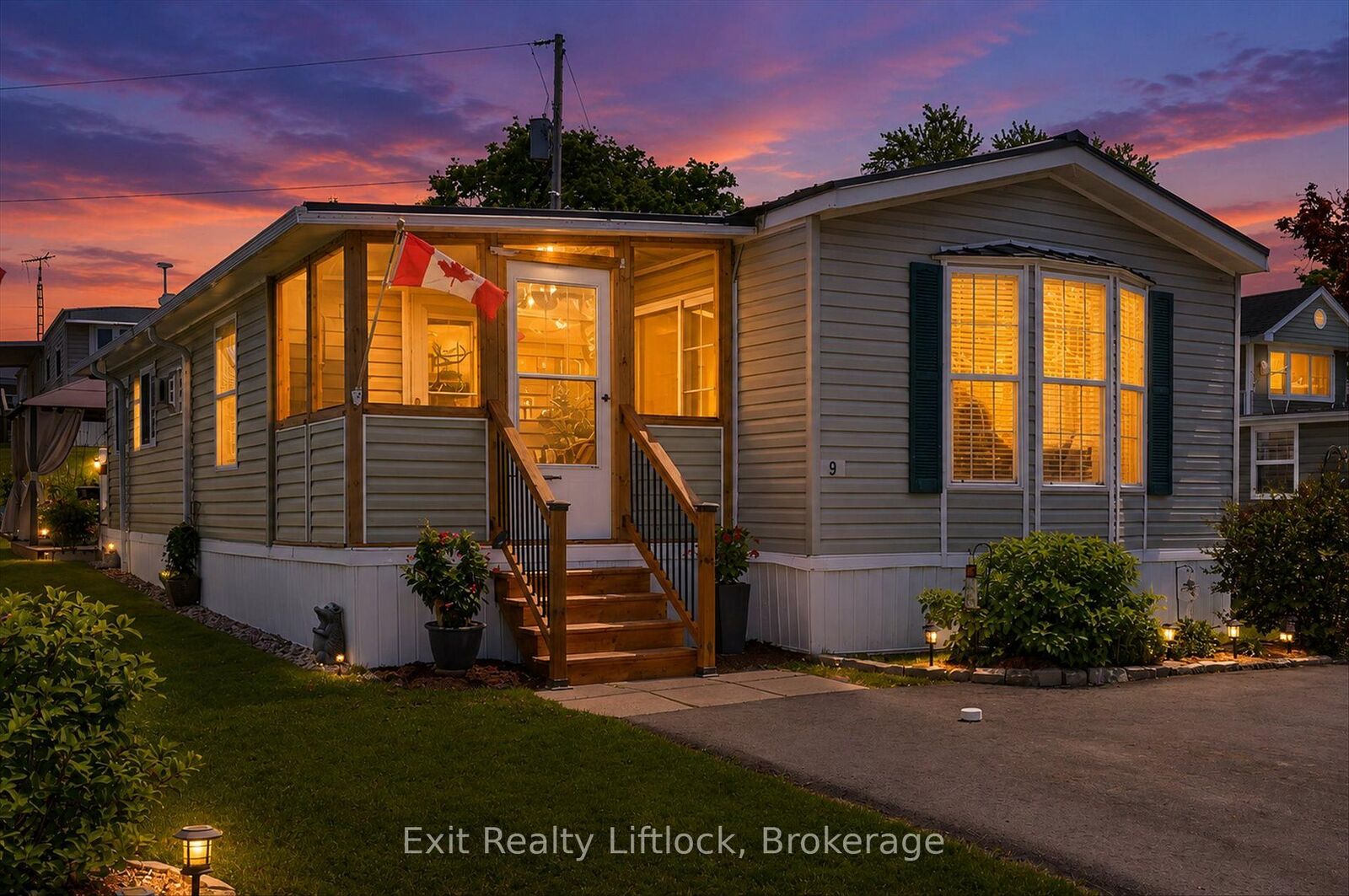 Property Photo: 9 Poplar Drive ON K0L 2G0