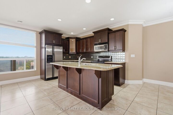 Property Photo: 250 Pall Mall Street 802 ON N6A 6K3