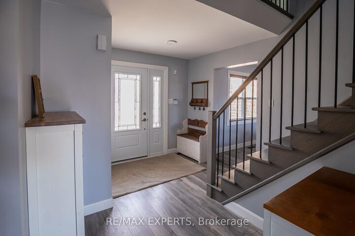 Property Photo: 213 Melbourne Drive ON L3Z 2Y8