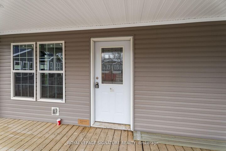 Property Photo: 12 Briarwood Place ON L0L 1L0