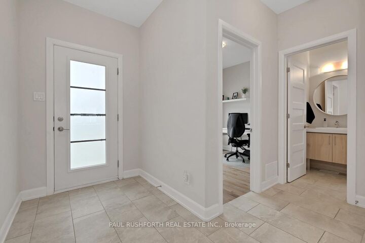 Property Photo: 624 Geneva Crescent ON K0A 1W0
