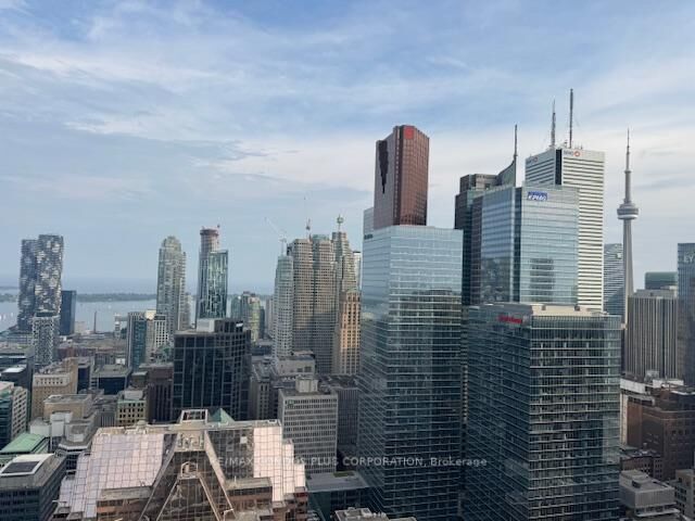 Property Photo:  197 Yonge Street 4507  ON M5B 0C1 