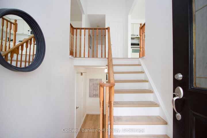 Property Photo:  42 Kintyre Street  ON L1E 2E4 