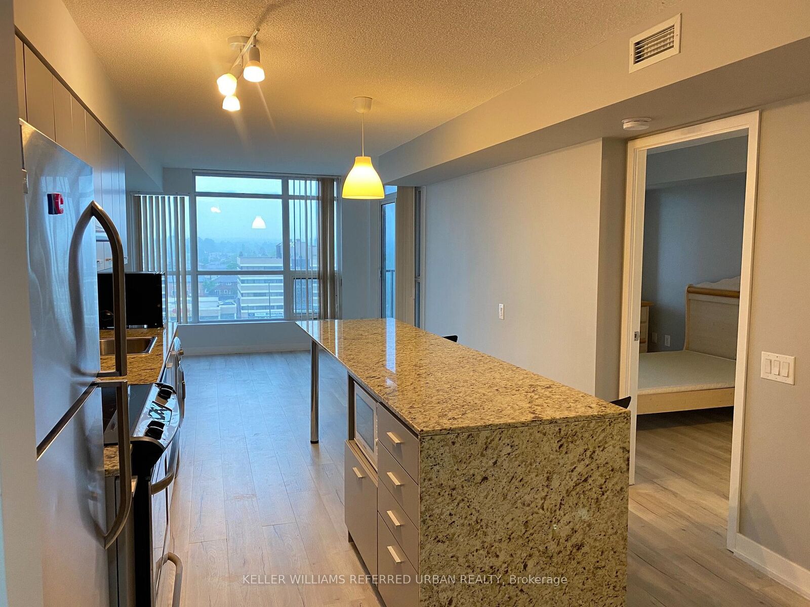 Property Photo: 33 Singer Court 803 ON M2K 0B4