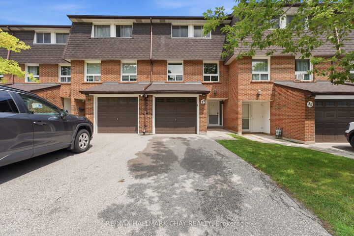 Property Photo: 34-360 Blake Street ON L4M 1L3