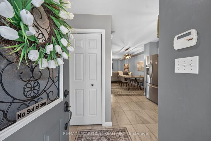 Property Photo: 1328 Upper Sherman Avenue 17 ON L8W 1C2