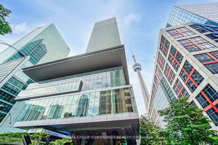 Property Photo: 183 Wellington Street W 3903 ON M5V 0A1