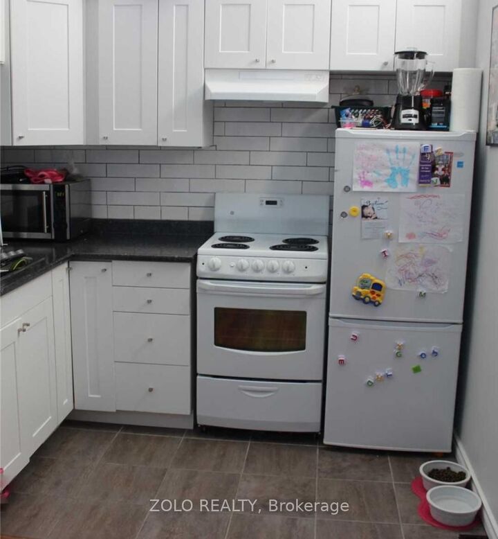 Property Photo: 1549 O'Connor Drive ON M5B 2E7