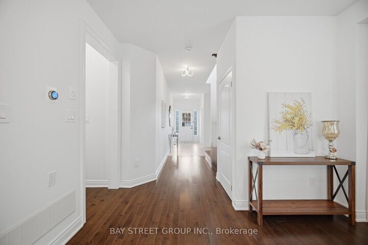 Property Photo: 66 Milby Crescent ON L3Z 0X9