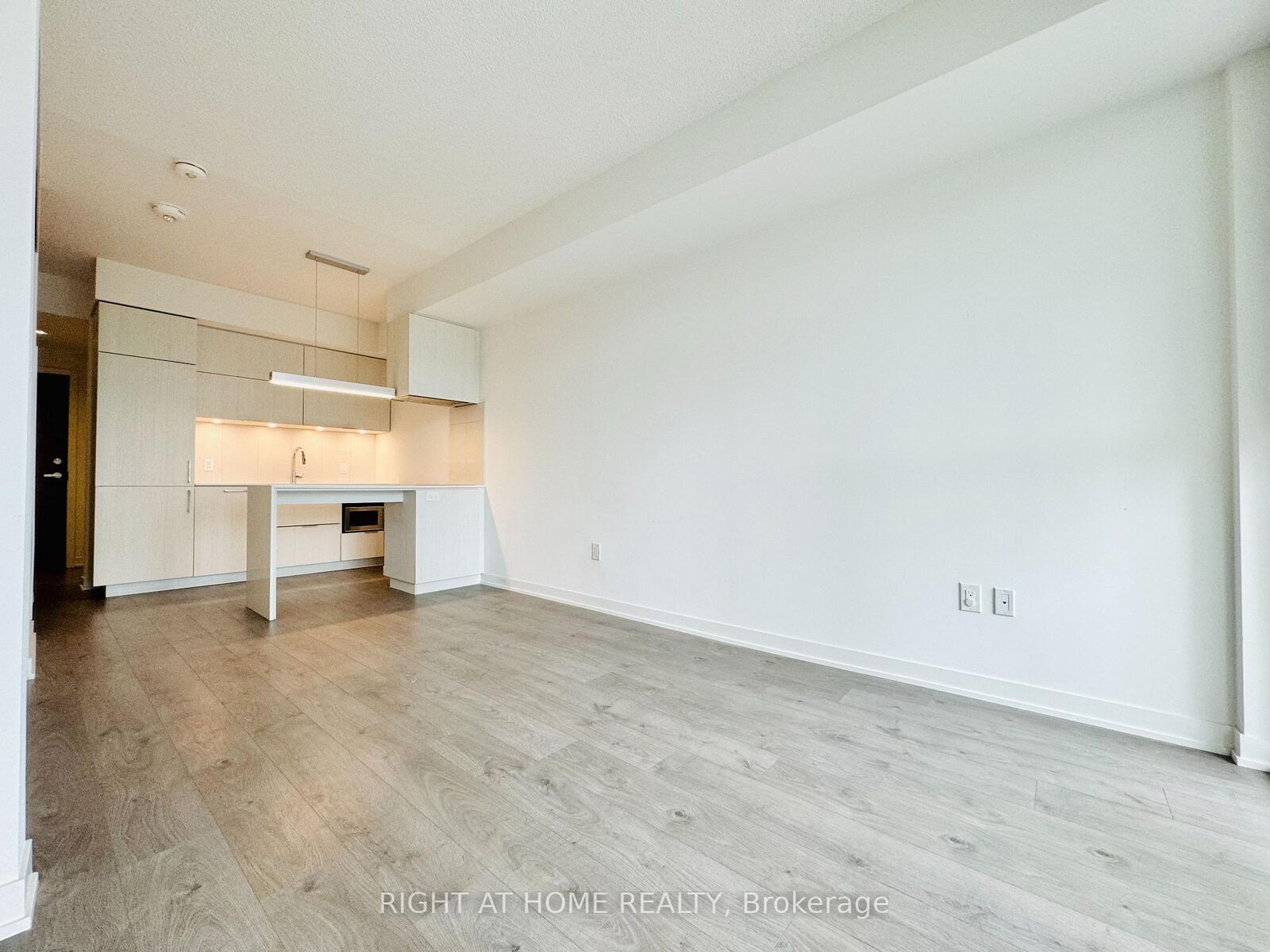 Property Photo:  20 Richardson Street 404  ON M5A 4J9 