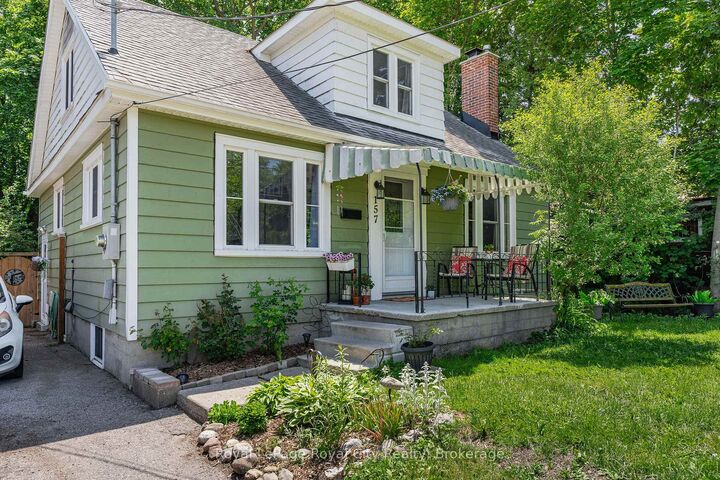 157 Grange Street — photo 1