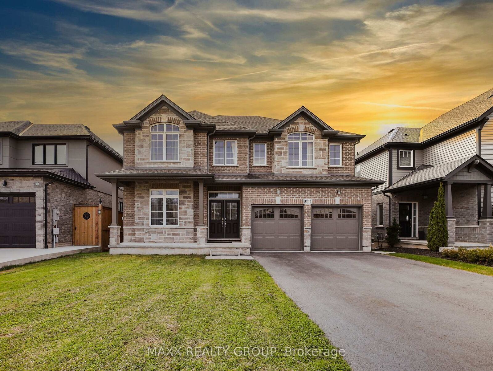 Property Photo: 9354 Shoveller Drive ON L2H 0M3