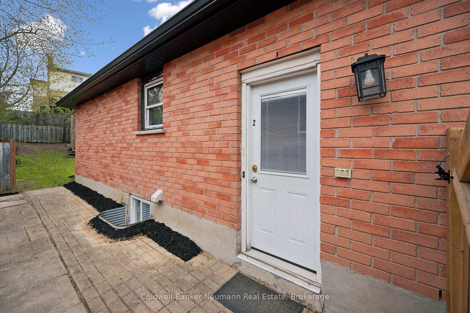 Property Photo:  364 Imperial Road S 2  ON N1K 1L4 