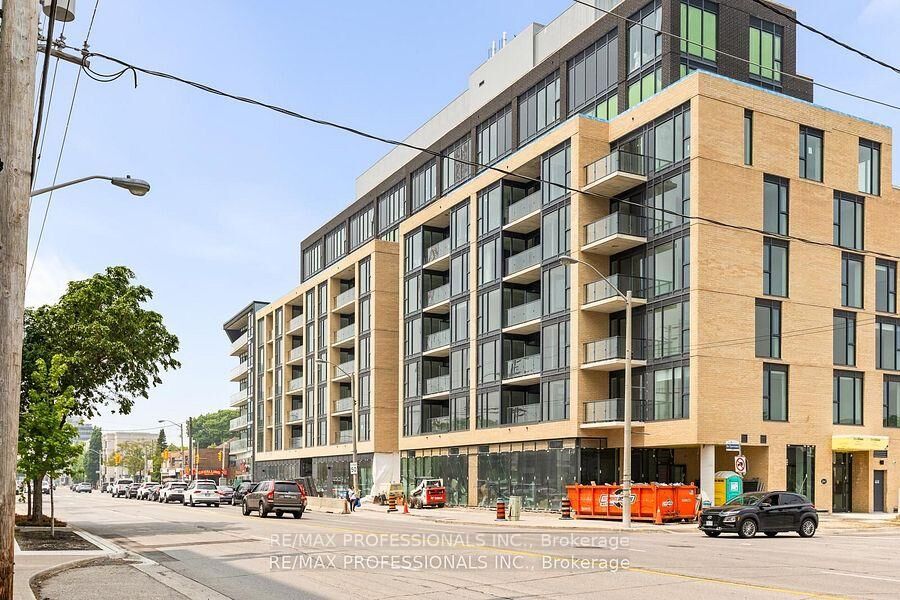 Property Photo:  6 Chartwell Road 219  ON M8Z 4E8 