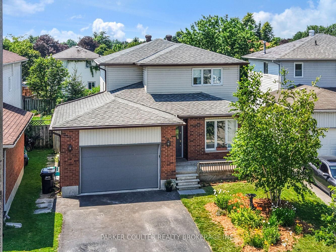Property Photo: 24 Hopkins Road ON L4M 5X6
