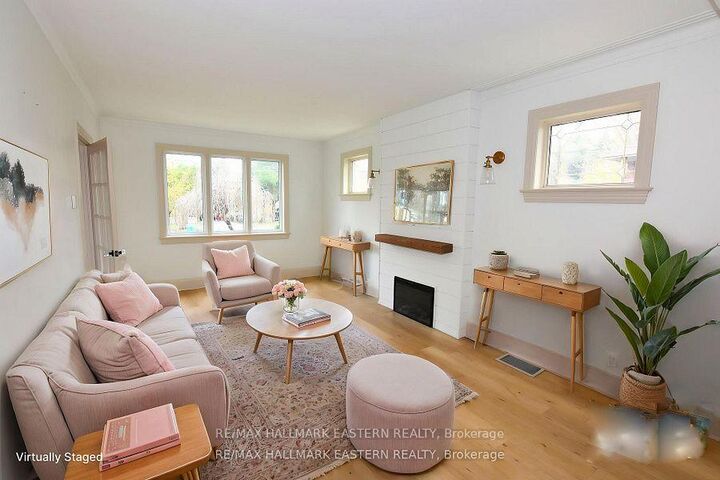 Property Photo: 269 Aberdeen Avenue ON K9H 4X2