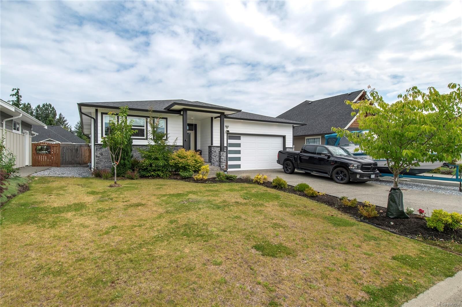 Property Photo: 720 Sitka St BC V9H 0E5