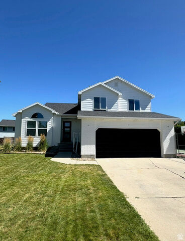 Property Photo:  903 E Avila Dr S  UT 84094 