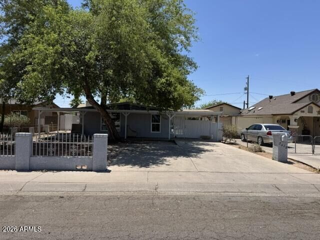 Property Photo: 3533 W McKinley Street AZ 85009