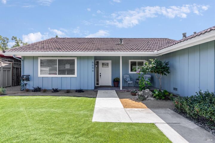 Property Photo: 6694 Oakmont Drive CA 95409