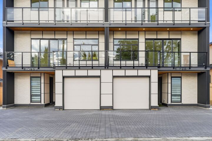 Property Photo: 9550 126 Street 1 BC V3V 5C8