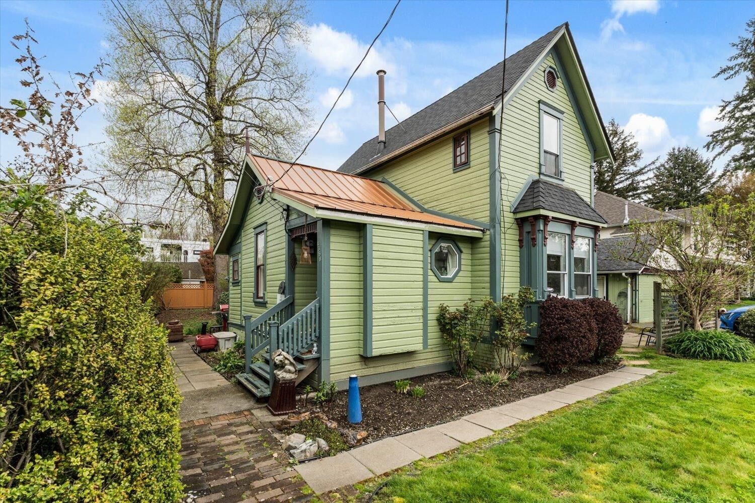 Property Photo: 4358 Wright Street BC V2S 7Y8