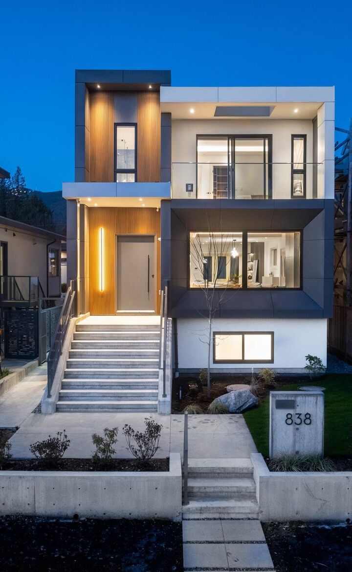 Property Photo: 838 E 14th Street BC V7L 2P6