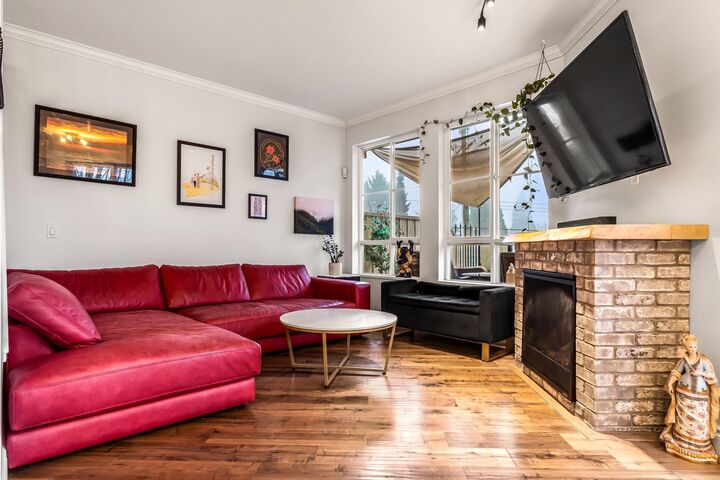 Property Photo: 815 First Street 204 BC V3L 2H7