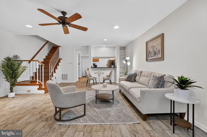 Property Photo:  1414 12th Street N 1414B  VA 22209 