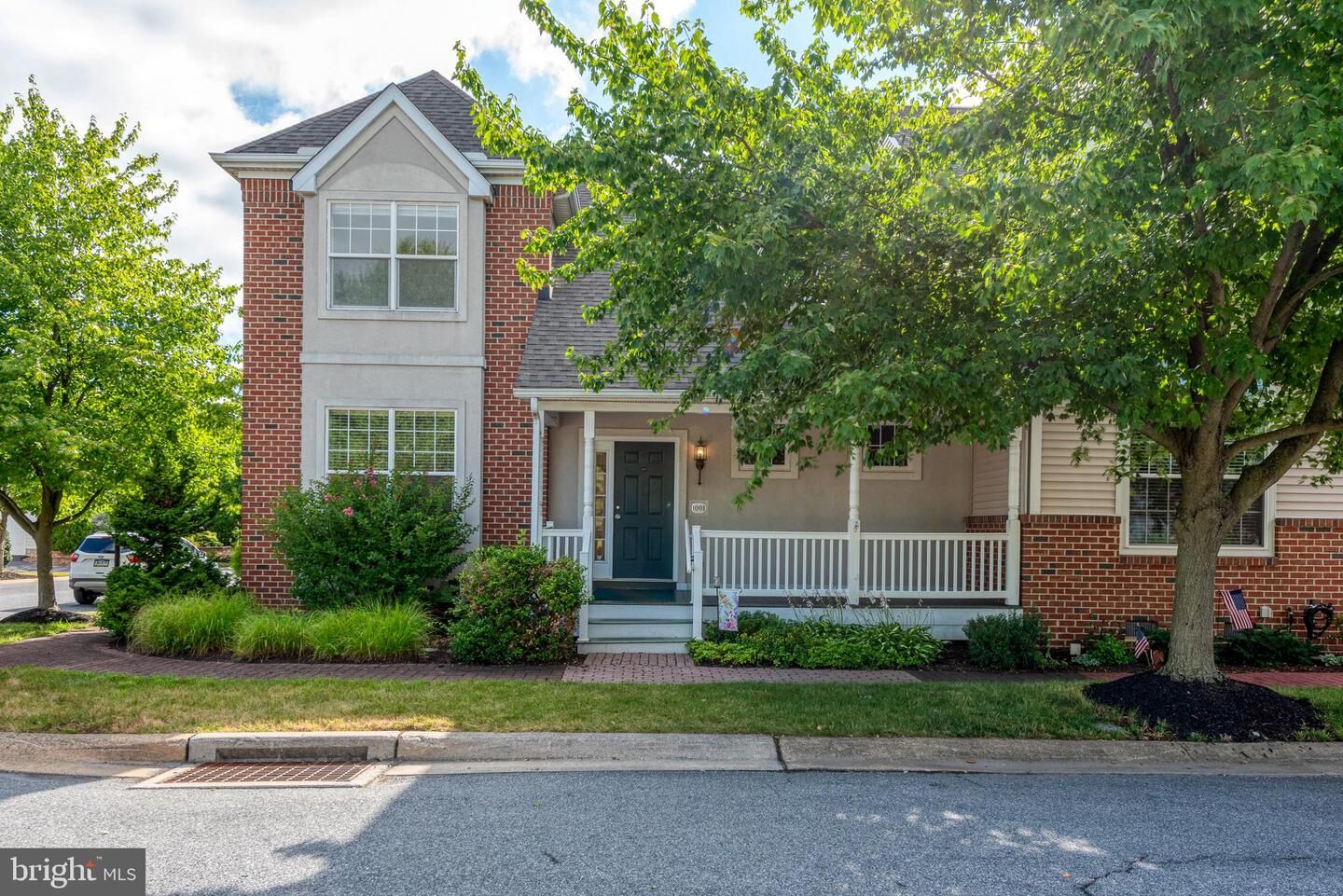 Property Photo: 1001 Kent Gdn PA 17543