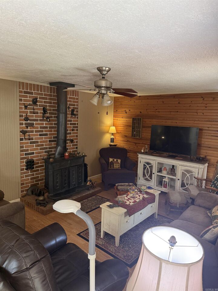 Property Photo: 326 &Amp 358 Diederich Lane AR 72023