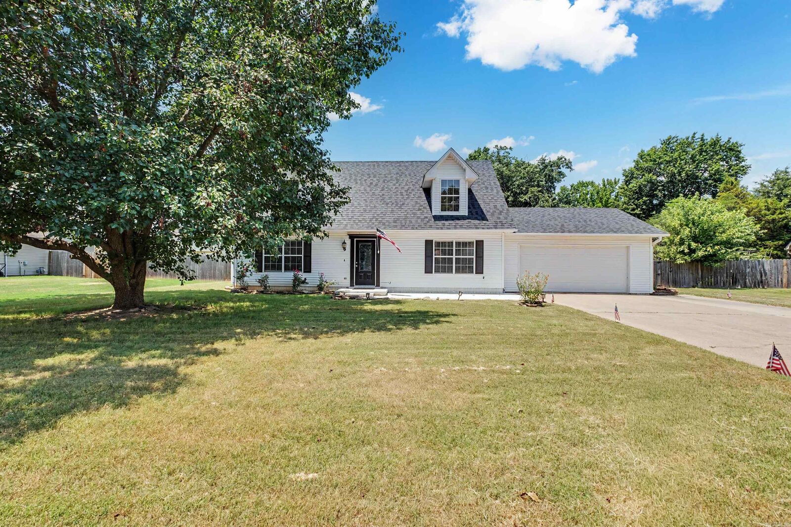 Property Photo:  25 Fieldcrest Cir  AR 72023 