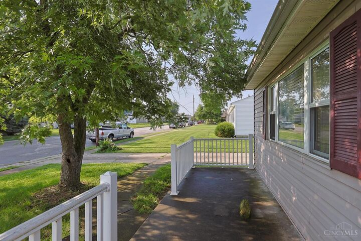 Property Photo: 907 Arthur Street OH 45067