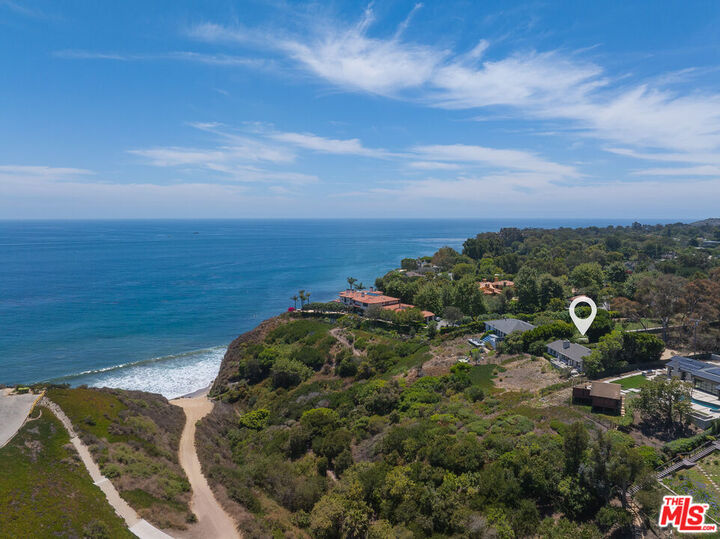 Property Photo: 6734 Zumirez Dr CA 90265