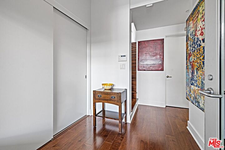 Property Photo: 1250 N Harper Ave CA 90046