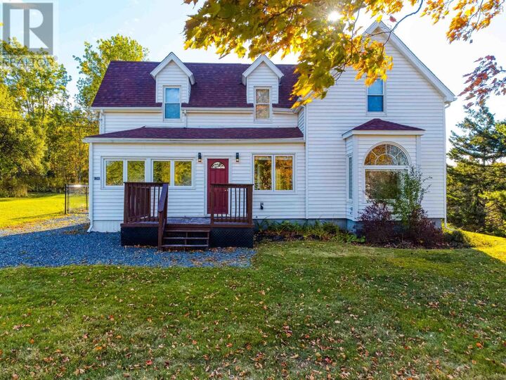 1745 Victoria Street — photo 1
