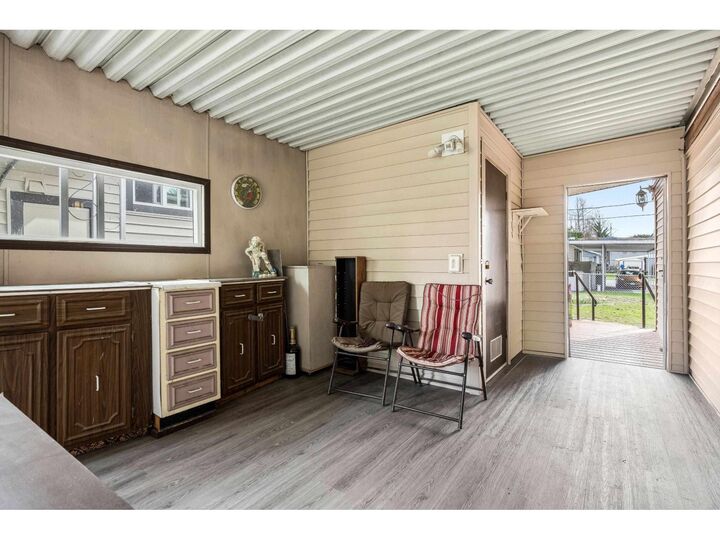 Property Photo:  31313 Livingstone Avenue 43  BC V2S 1M3 