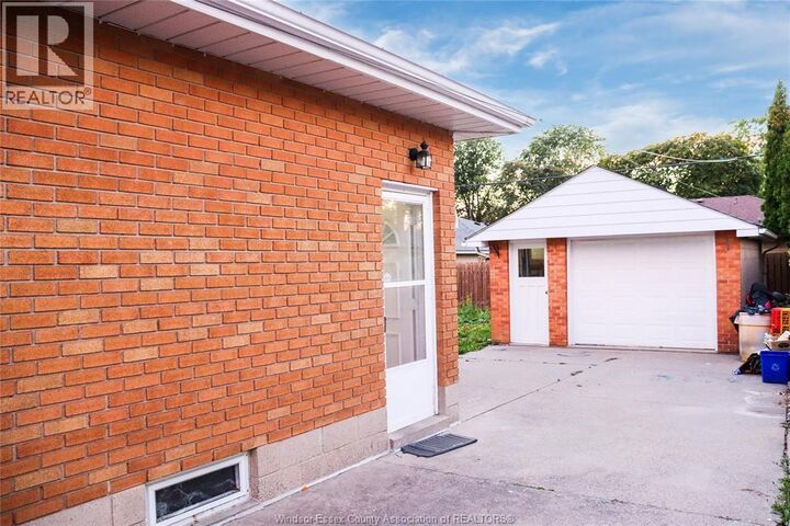 Property Photo:  951 Riverdale  ON N8S 4C4 