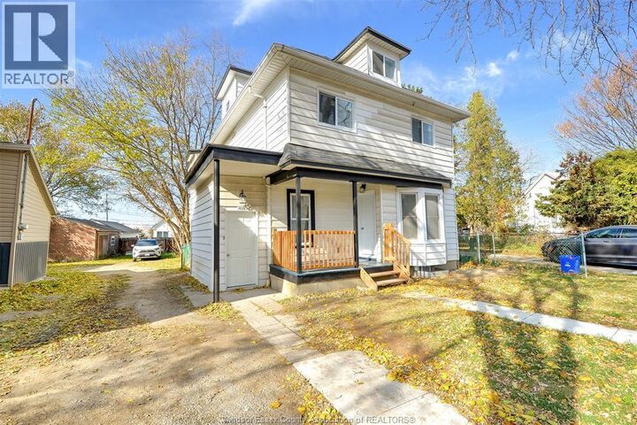 Property Photo:  3076 Sandwich  ON N9C 1A4 