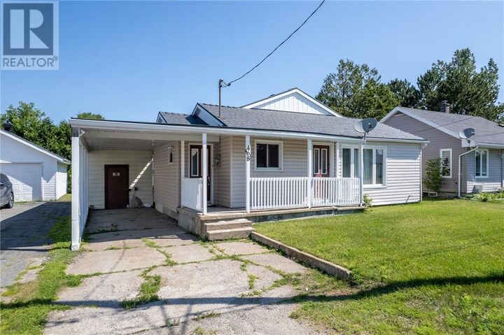 Property Photo:  468 Adelaide Street  ON P5E 1K6 