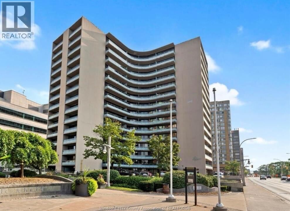 Property Photo:  111 Riverside Drive East 408  ON N9A 2S6 