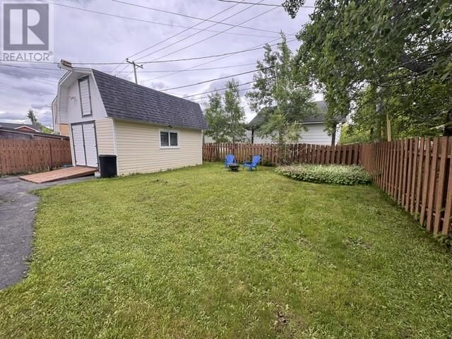 Property Photo:  44 Raynham Avenue  NL A1V 2J6 