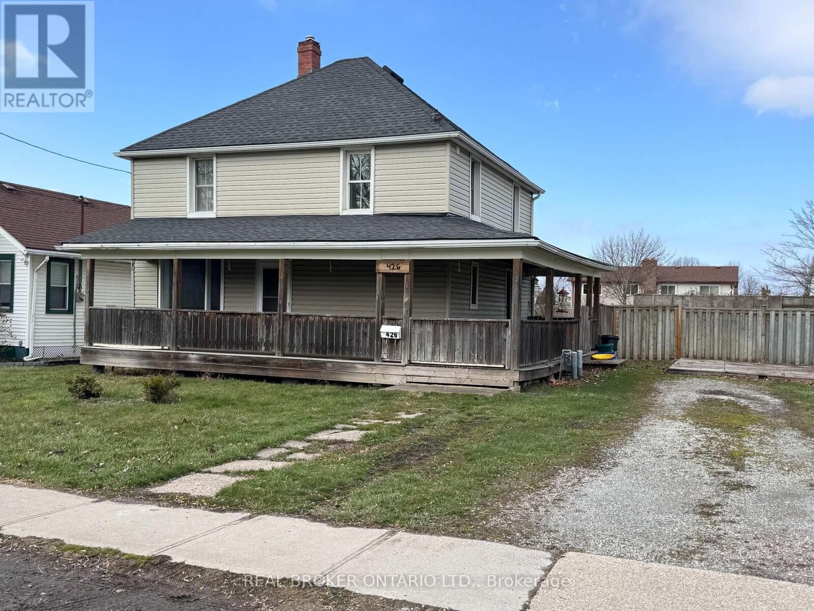 Photo de la propriété:  426 Phipps Street  ON L2A 2V9 