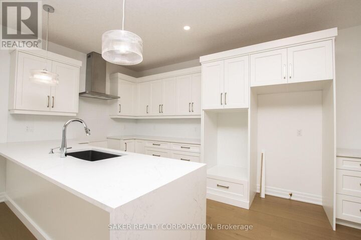 Property Photo:  534 Regent Street  ON N0L 1W0 