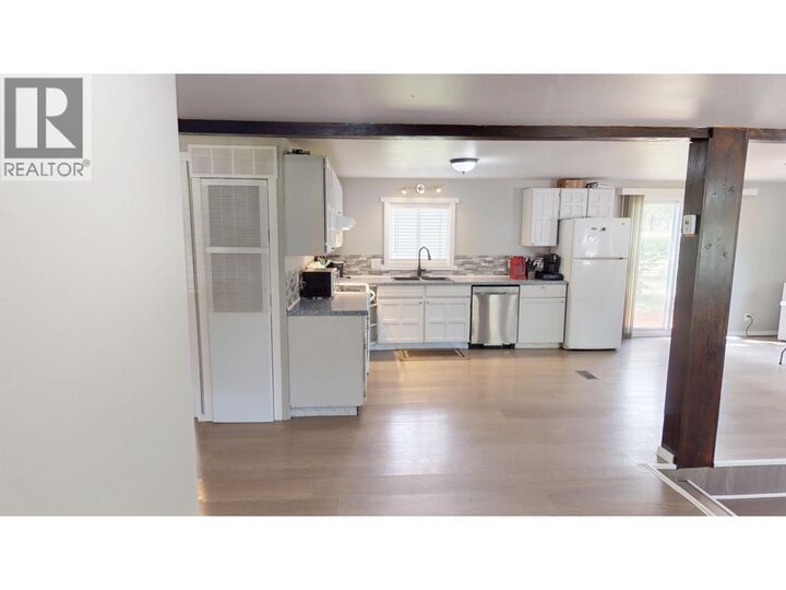 Property Photo:  602 Fir Street  BC V2J 3W2 