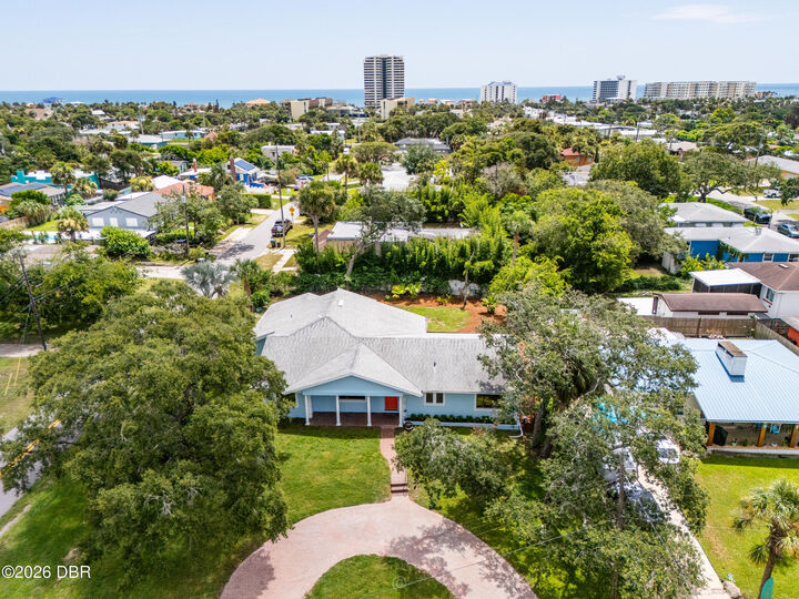 Property Photo:  1460 N Peninsula Drive  FL 32118 