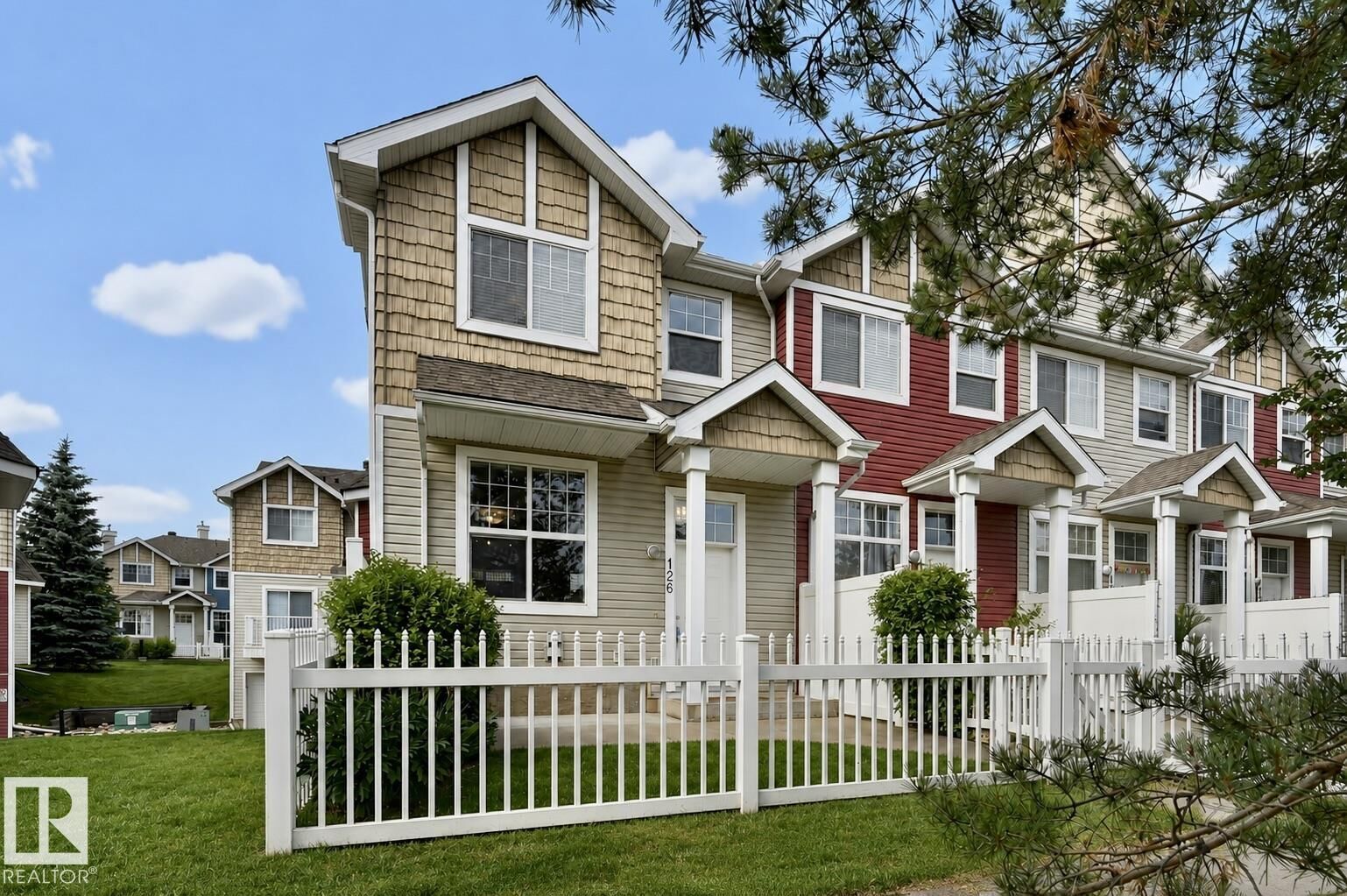 Property Photo: 2051 Towne Centre Boulevard NW 126 AB T6R 0G8