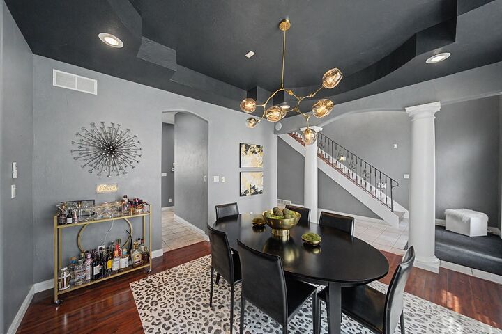 Property Photo:  2914 Oak Tree Circle  IA 50501 