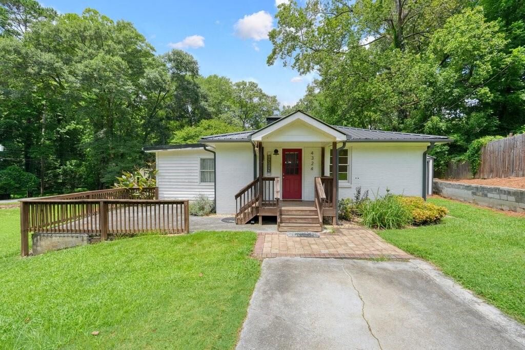 Property Photo:  4324 Worth Street NW  GA 30101 